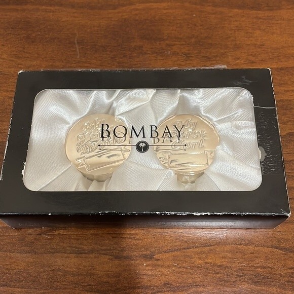 NEW! Bombay Company My First Tooth and Curl Engrave-able keepsake Baby Gift - Picture 2 of 5